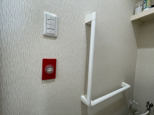 安全設備の廊下