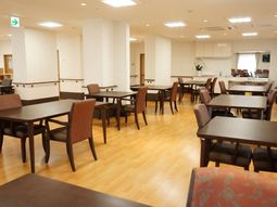 明るいダイニングルーム