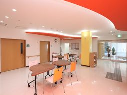 明るいダイニングルーム