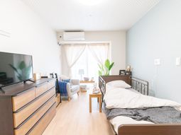 ゆったり明るい居室