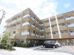 清潔な外観の建物