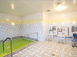 入浴介助用浴室の様子