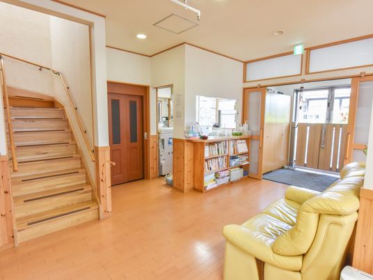 エントランスの暖かい空間