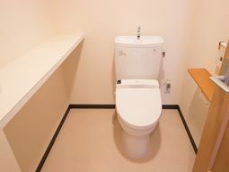 清潔感のあるトイレスペース