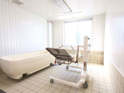 清潔な浴室スペース