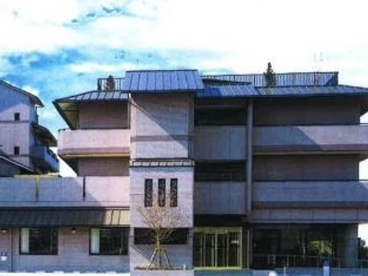 現代的な建物の外観