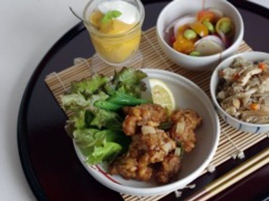 彩り豊かな和食の一例