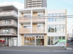 清潔感ある施設外観