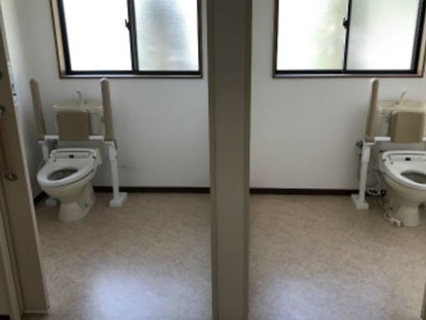 バリアフリーのトイレ設備