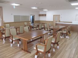 食堂の穏やかな空間
