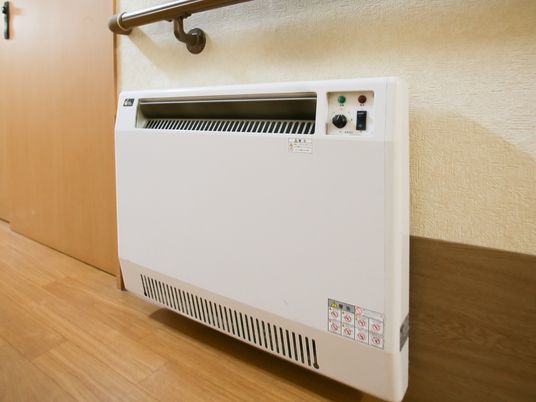 廊下の暖房器具
