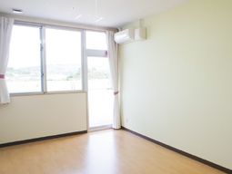 窓がある明るい居室