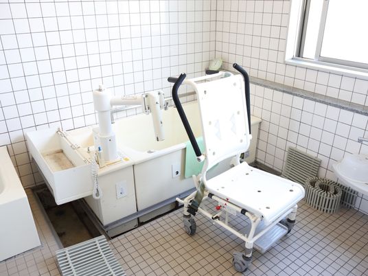 介護用浴室の設備