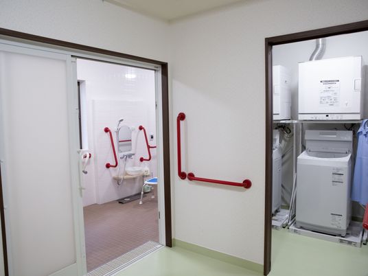 バリアフリーなトイレ設備