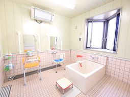 清潔感のある浴室設備