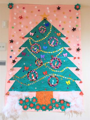 ハンドメイドのクリスマスツリー