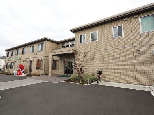 介護施設の落ち着いた外観