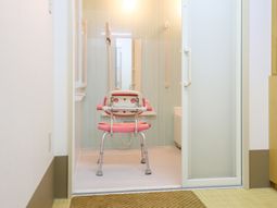 清潔な浴室の様子