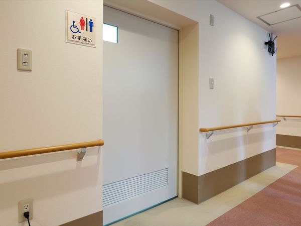 廊下のクリーンな状態