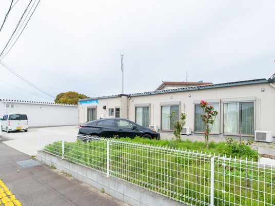 清潔感のある施設外観