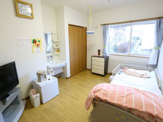 明るい広い個室