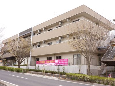清潔感のある多階建て建物