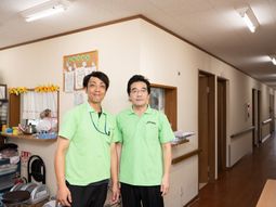 スタッフ二人のスナップ