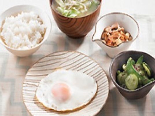 和食の食事セット