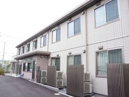 整備された建物の外観