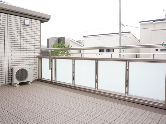 バルコニーの広々とした空間