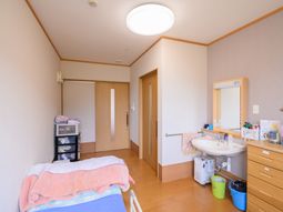 居室の明るい空間