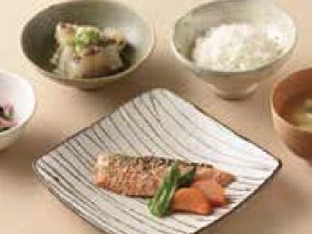 バランス良い食事提供