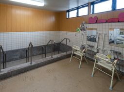 機能訓練用の浴室