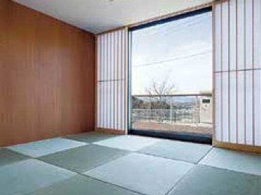 落ち着いた雰囲気の和室