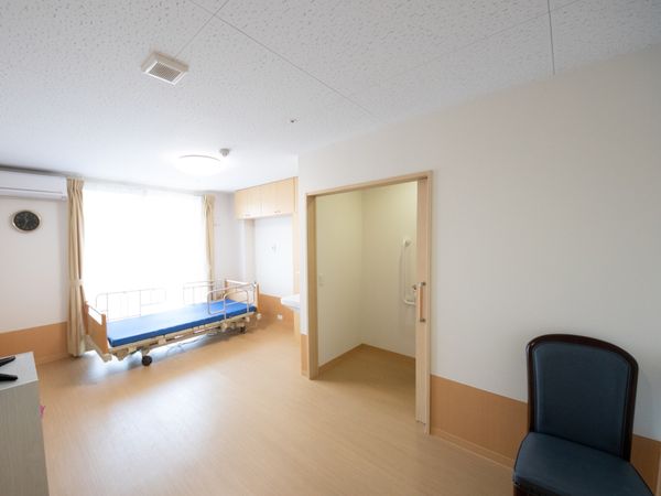 明るく広々居室