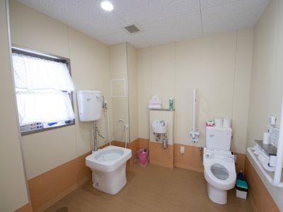 清潔なトイレ設備