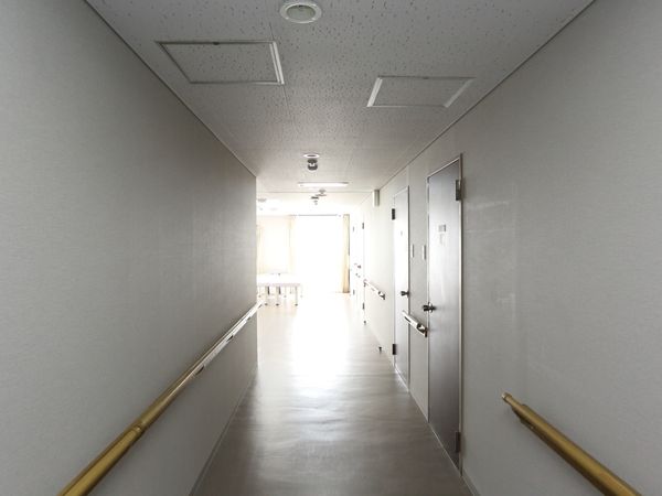 清潔な廊下