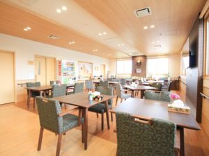 広々とした快適な食堂