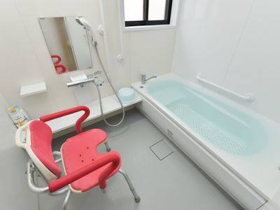 バリアフリー浴室設備