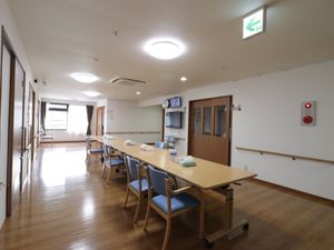 広々とした綺麗な食堂