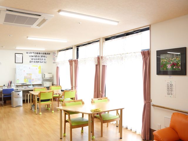 明るいレクリエーションスペース