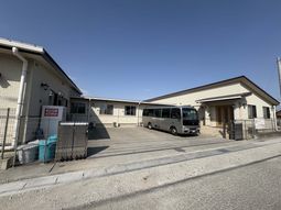 施設の外観