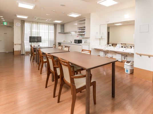 明るい共用スペース