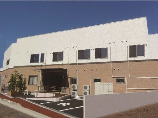 きれいな建物の外観