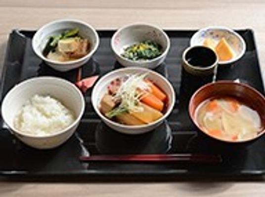 バランスの取れた和食膳