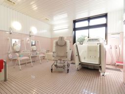 清潔感のある浴室設備