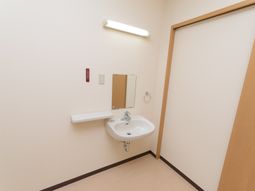 洗面所のシンプル空間