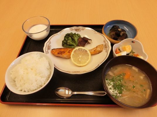 栄養バランスの取れた食事 