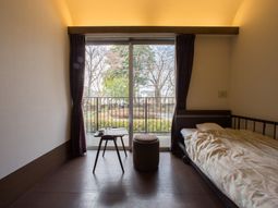 温かみのある居室の一角