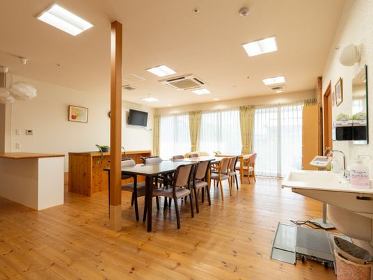 自然光の明るい部屋
